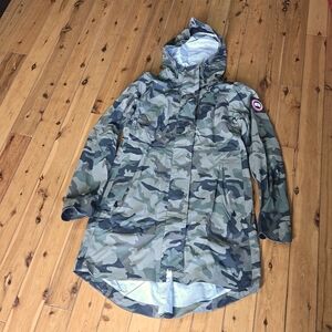 Canada Goose hooded camo rain jacket